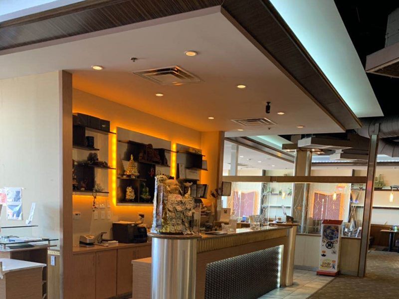 China Harbor Buffet interior